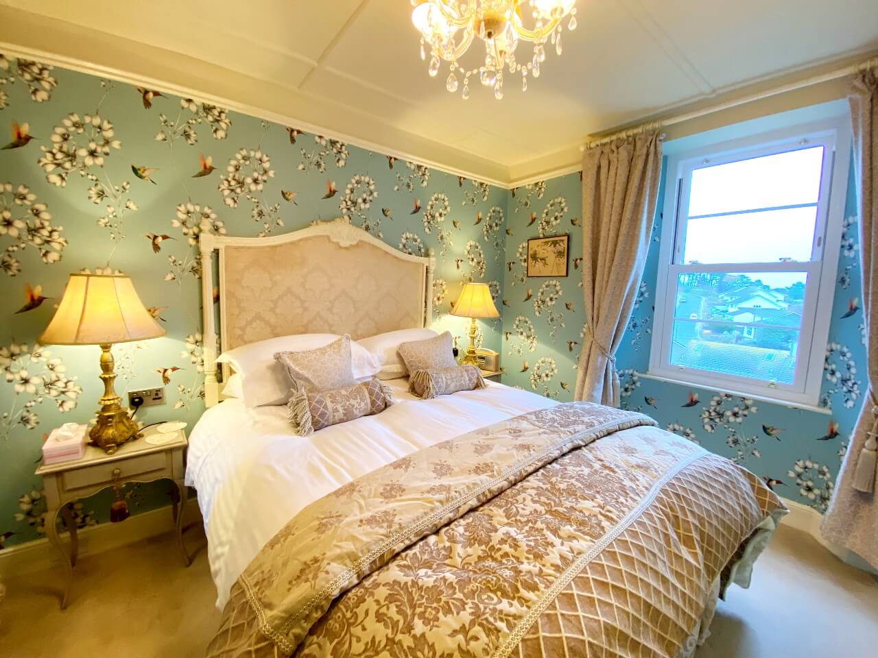 The Main Bedroom in The Muntham Town House in Torquay